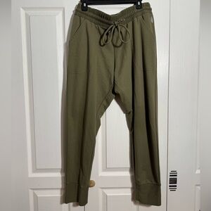 Free People Movement green sweatpants EUC large
